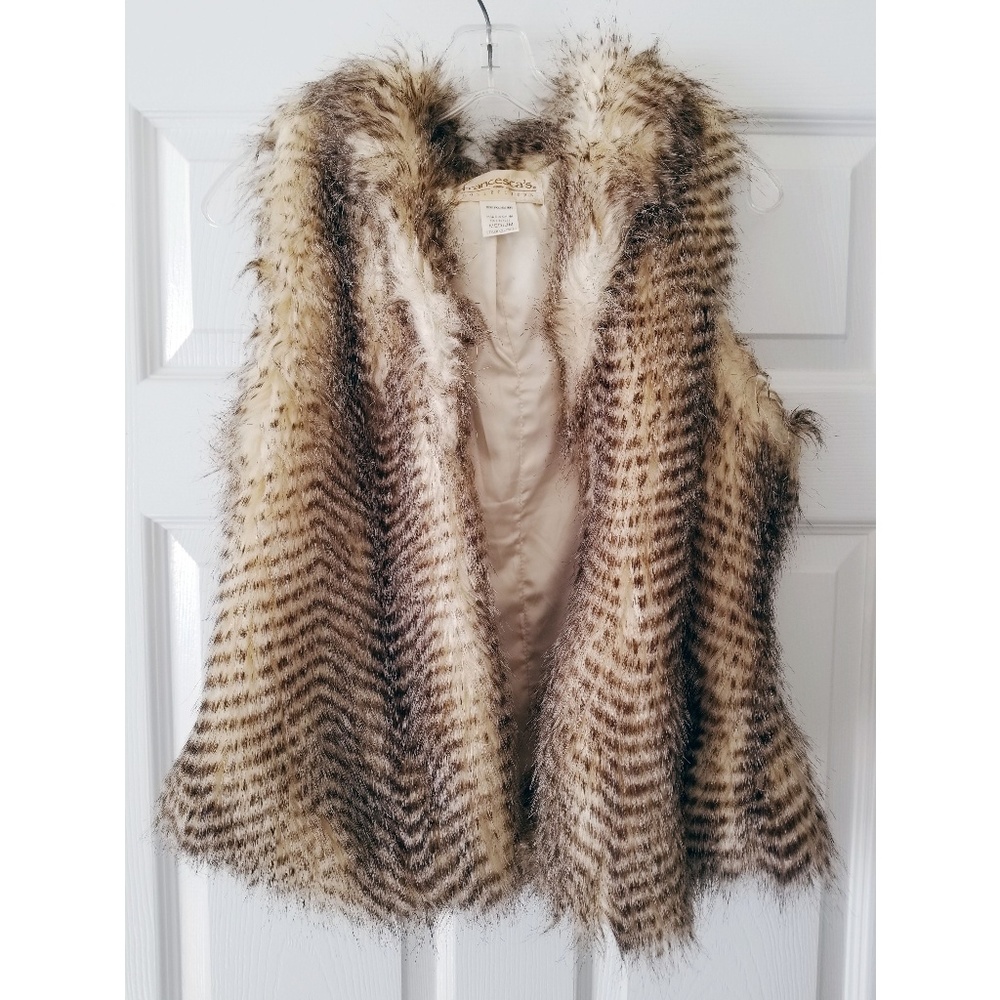 🍂Francesca's | Faux Fur Vest